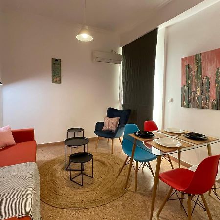 Apartamento Soho Vibrant 55Sqm Apt In Atenas Exterior foto